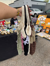 Load image into Gallery viewer, Handwoven market bags
